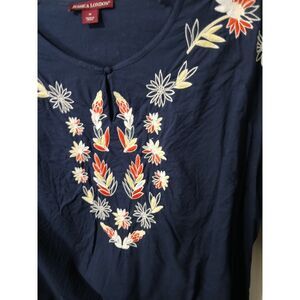 Jessica London Navy Blue Embroidered Top Size 16W - 18W (M) 100& Cotton